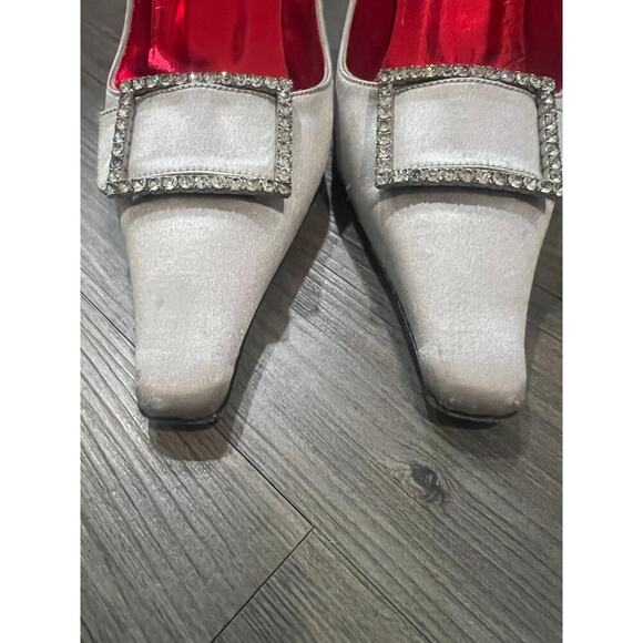 Vintage Moschino satin Heels - Picture 4 of 7